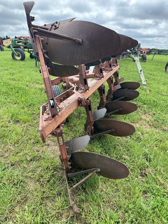 1996 International Tillage - Plough for sale — view 4