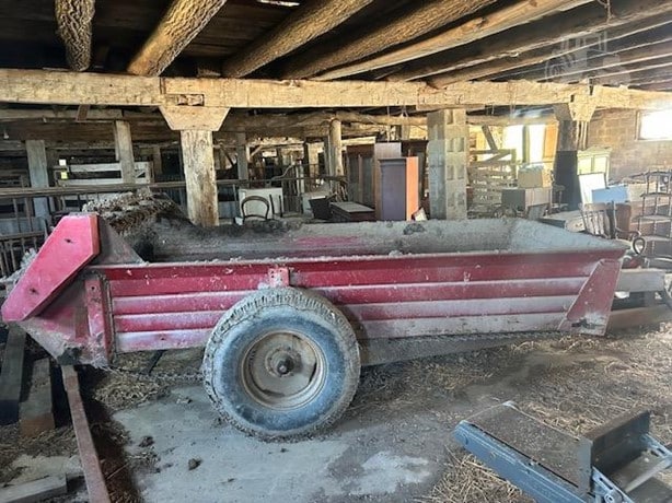 1980 International Manure - Spreader for sale