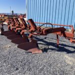 International Tillage - Plough for sale — view 2