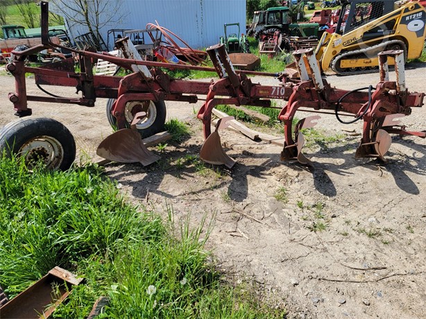 International Tillage - Plough for sale — view 3