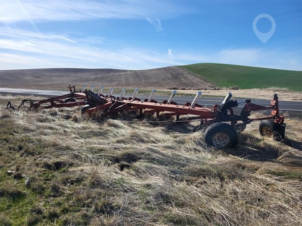 International Tillage - Plough for sale — view 2