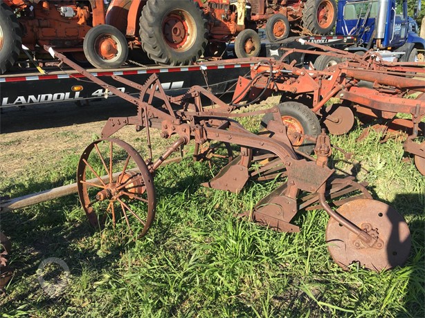 International Tillage - Plough for sale — view 5