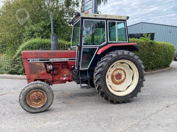 1982 International 840-145 Tractor - Wheel for sale — view 4