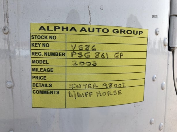2003 International Truck Tractor Unit for sale — view 2