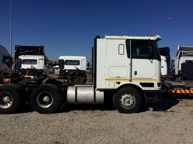 2007 International Truck Tractor Unit for sale — view 3