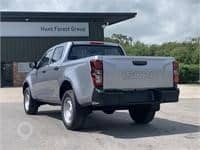 2021 Isuzu Pick Up Truck for sale — view 2