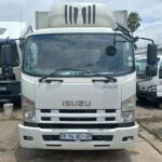2016 Isuzu FRR Refrigerated Truck for sale — view 2