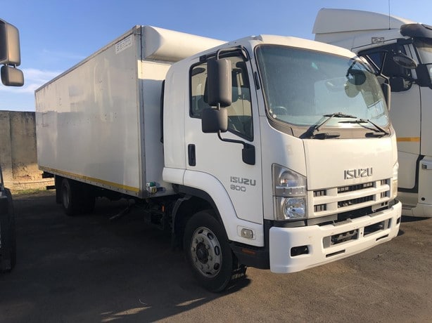 2012 Isuzu FSR Box Truck for sale