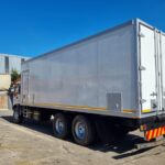 2006 Isuzu FTM Refrigerated Truck for sale — view 4