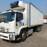 2015 Isuzu FVM Refrigerated Truck for sale — view 3