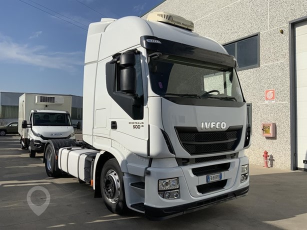 2015 Iveco Truck Tractor Unit for sale — view 3