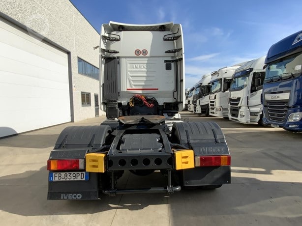 2015 Iveco Truck Tractor Unit for sale — view 5