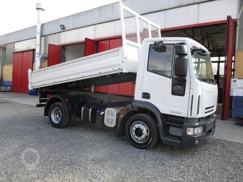 2009 Iveco Eurocargo 120E25 Tipper Truck for sale — view 2