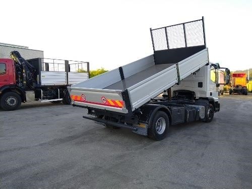 2012 Iveco Eurocargo 120EL22 Tipper Truck for sale — view 3