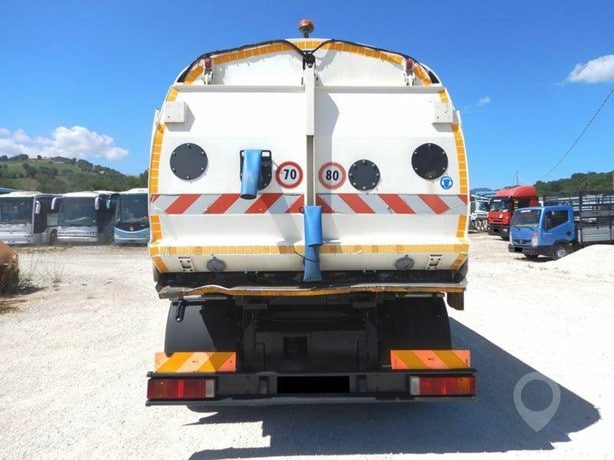 2011 Iveco Eurocargo 150E22 Road Sweeper for sale — view 2