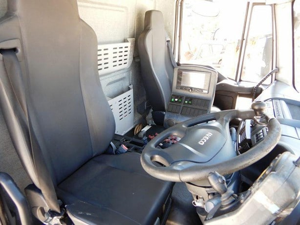 2011 Iveco Eurocargo 150E22 Road Sweeper for sale — view 5