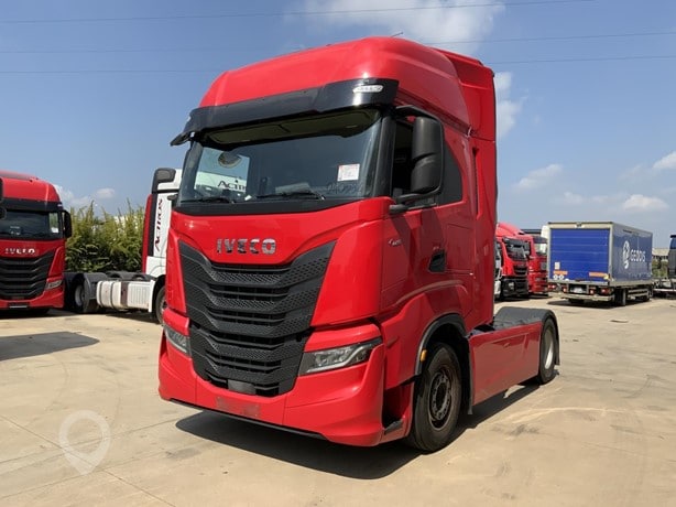 2020 Iveco S-WAY 420 Truck Tractor Unit for sale