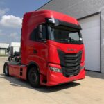 2020 Iveco S-WAY 420 Truck Tractor Unit for sale — view 3