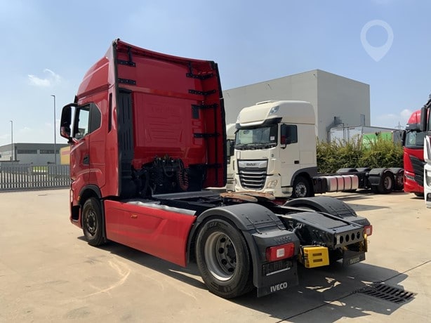 2020 Iveco S-WAY 420 Truck Tractor Unit for sale — view 4