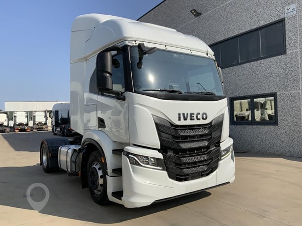 2020 Iveco S-WAY 460 Truck Tractor Unit for sale — view 3