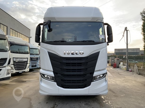 2020 Iveco S-WAY 480 Truck Tractor Unit for sale — view 2