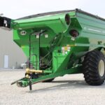 2011 J&M  877H Grain Cart for sale