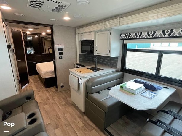 2022 Jayco Greyhawk 27U Class C Motorhome for sale — view 5