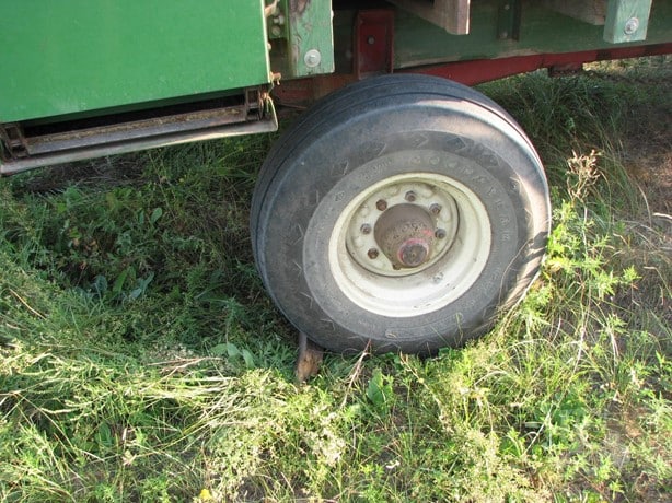 John Deere Harvest - Forage Wagon for sale — view 3