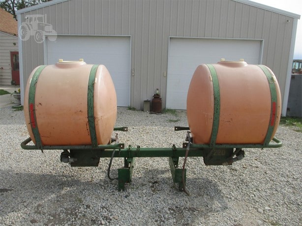 John Deere Tender - Liquid for sale — view 2