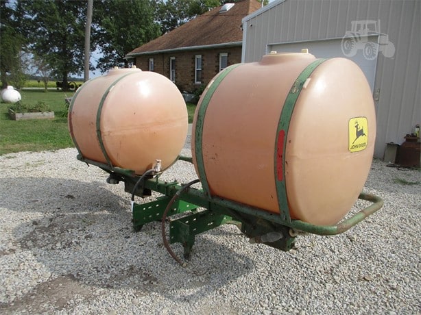 John Deere Tender - Liquid for sale — view 3
