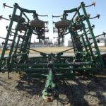 2010 John Deere Tillage - Cultivator for sale — view 3