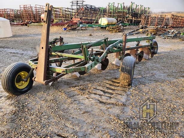 John Deere Tillage - Plough for sale — view 2