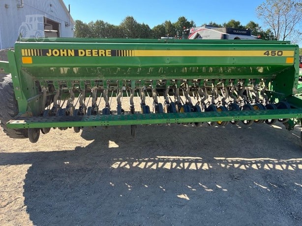 1996 John Deere Planting - Grain Drill for sale — view 3