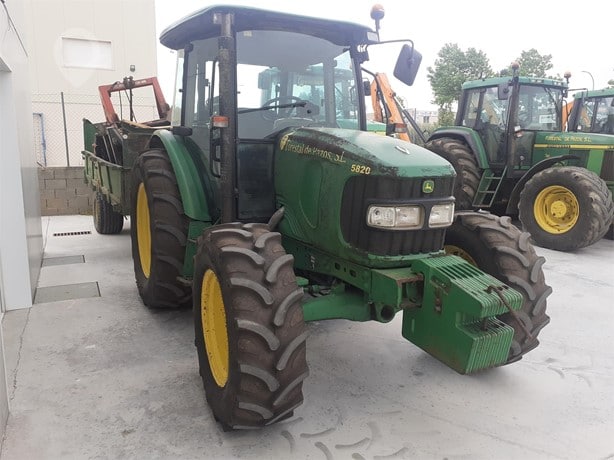 2006 John Deere Tractor - Wheel for sale — view 2