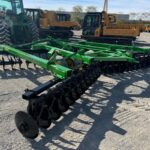 John Deere Tillage - Disc Harrow for sale — view 2