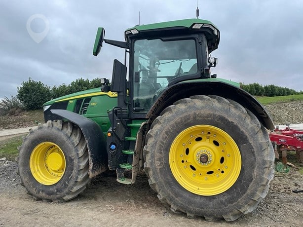 2020 John Deere 7R 350 Tractor - Wheel for sale — view 2
