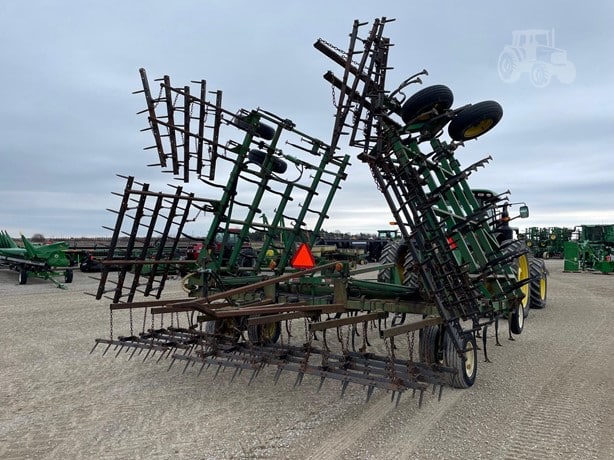 1994 John Deere Tillage - Cultivator for sale — view 3