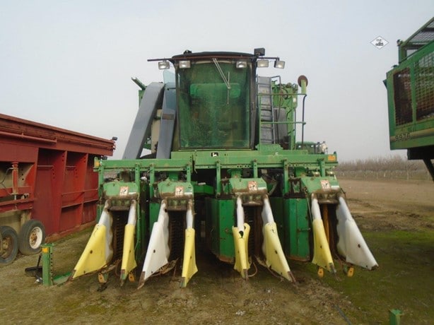 1996 John Deere Cotton Picker for sale — view 3
