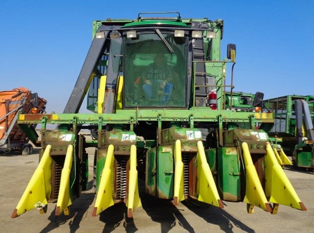 1995 John Deere Cotton Picker for sale — view 3