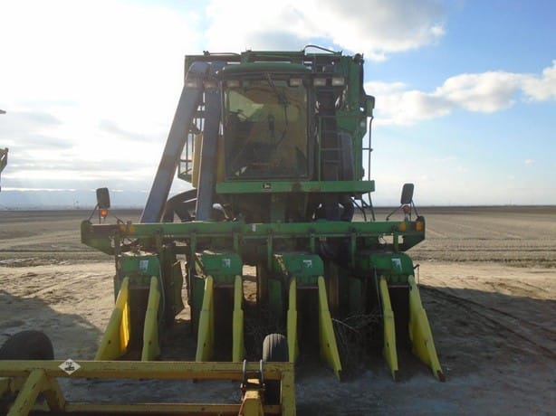 1993 John Deere Cotton Picker for sale — view 3