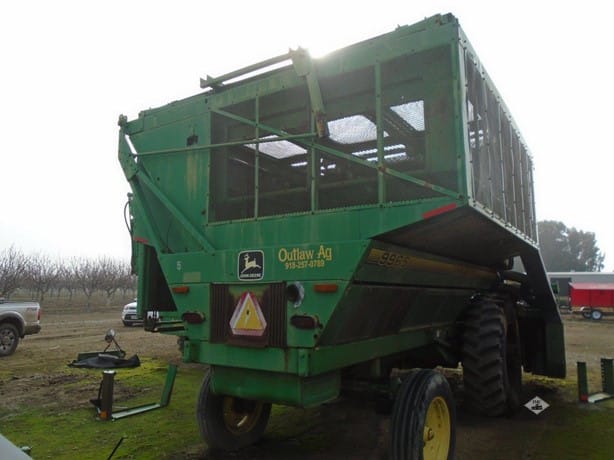 1996 John Deere Cotton Picker for sale — view 4