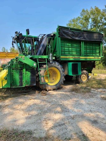 2001 John Deere Cotton Picker for sale