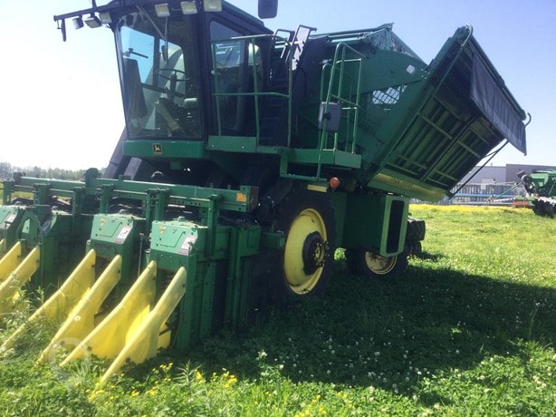 1998 John Deere Cotton Picker for sale