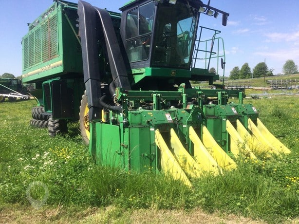 1998 John Deere Cotton Picker for sale — view 2