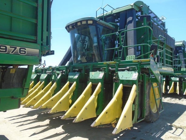 2002 John Deere Cotton Picker for sale — view 5