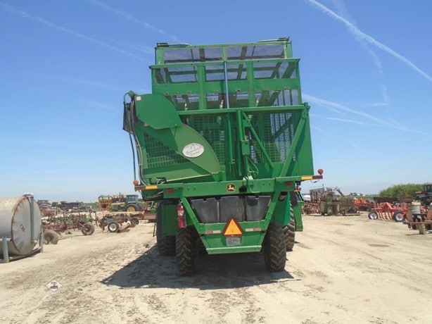 2002 John Deere Cotton Picker for sale — view 5