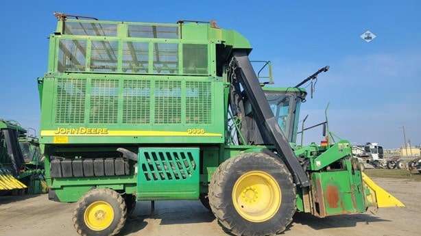 2005 John Deere Cotton Picker for sale — view 2