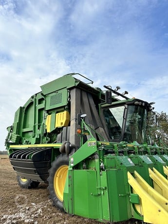 2020 John Deere Cotton Picker for sale