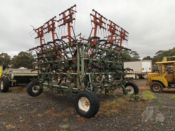 1981 John Shearer 4-154 Tillage - Cultivator for sale — view 2