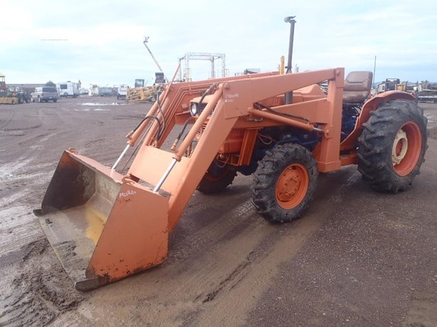 Kubota L305DT Tractor - Wheel for sale